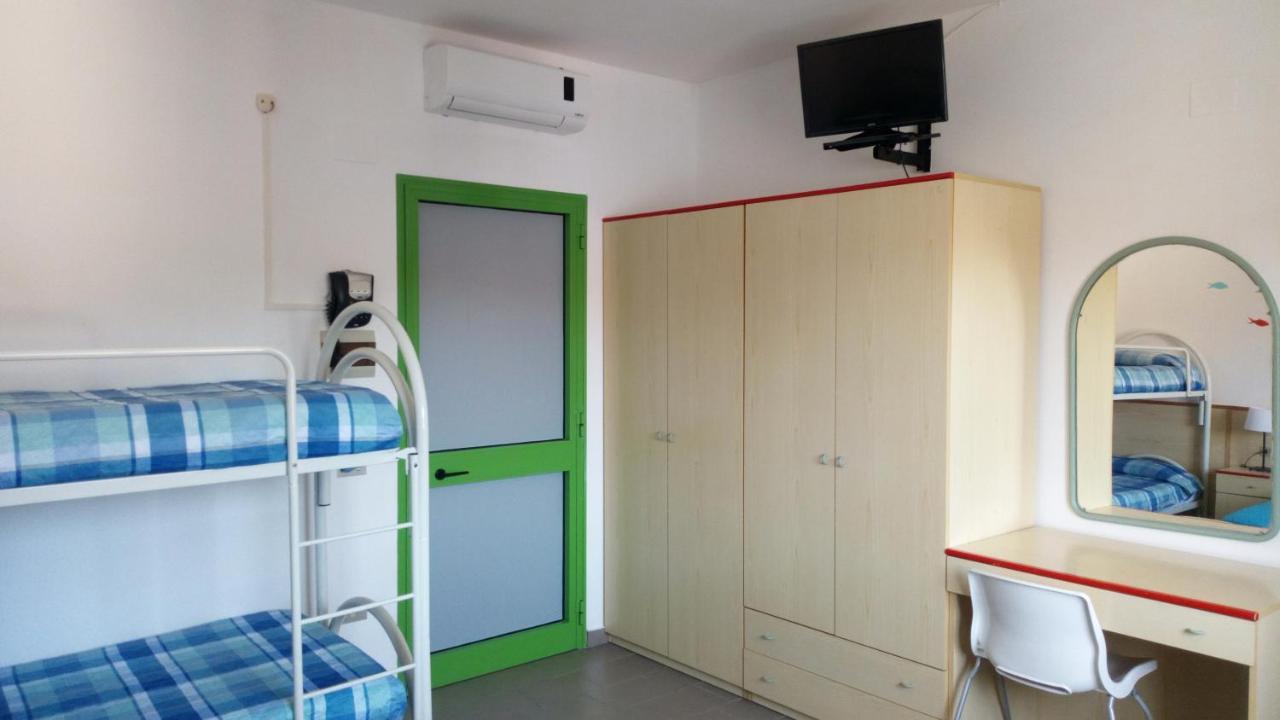 Hotel Lupo Di Mare Marina di Castagneto Carducci Eksteriør bilde